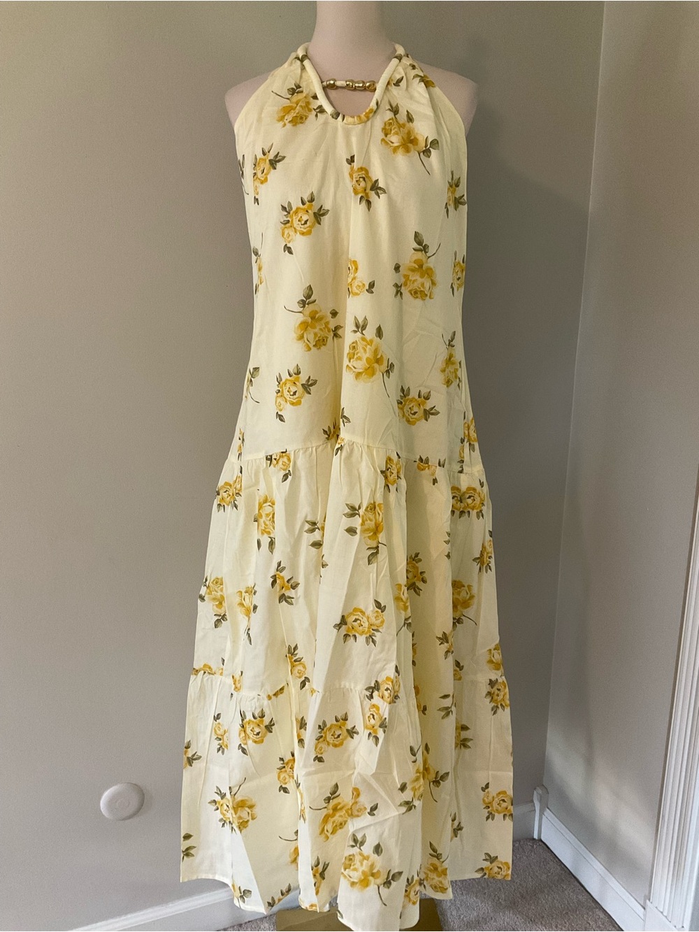 Parker Yellow Floral Halter Neck Dress XL Wedding 
Special Occasion Statement